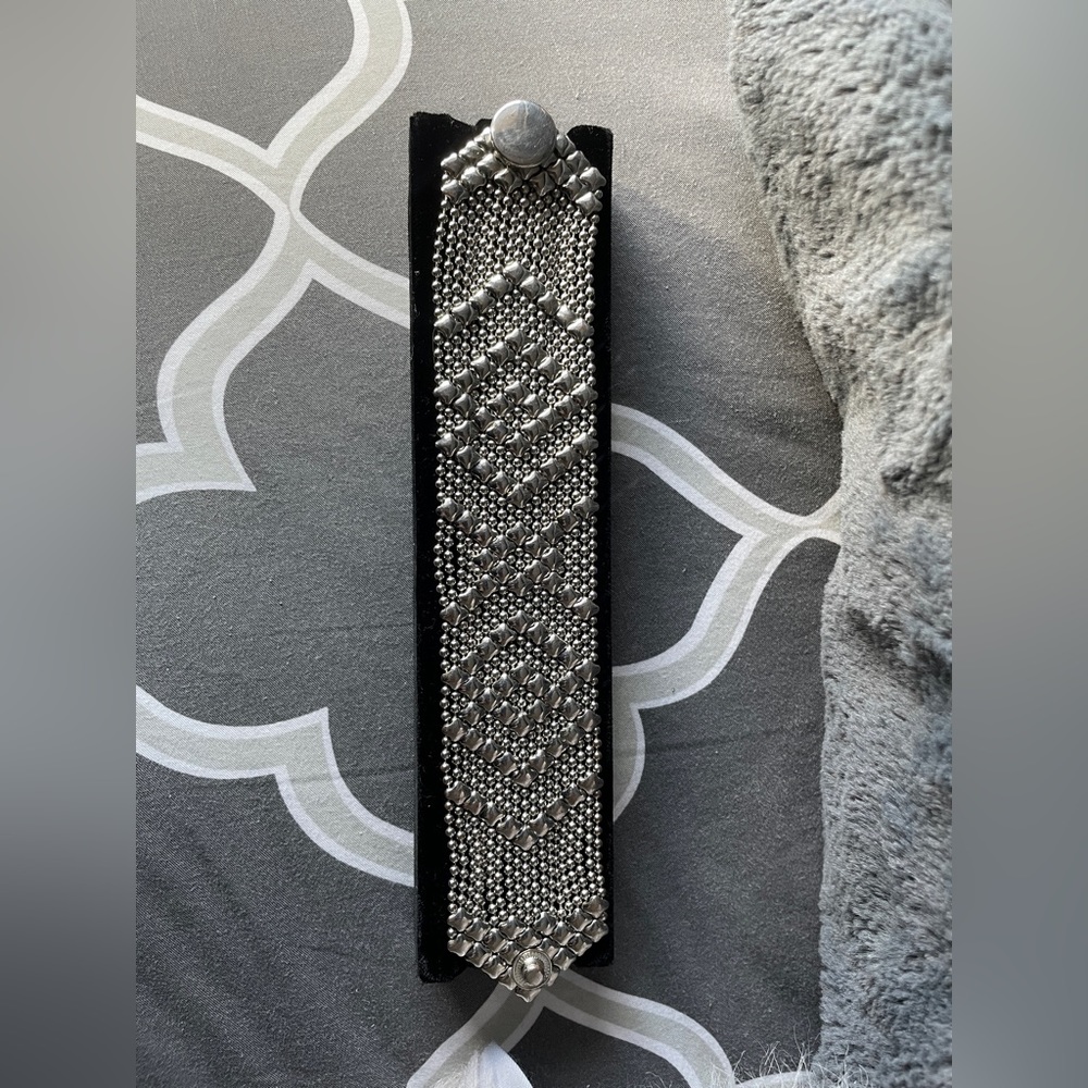 Liquid Metal Bracelet - Picture 11 of 16